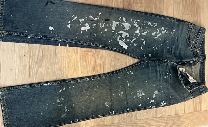 HELMUT LANG Straight Leg Blue Denim Jeans Paint Splatter Button Fly 5-Pocket gallery