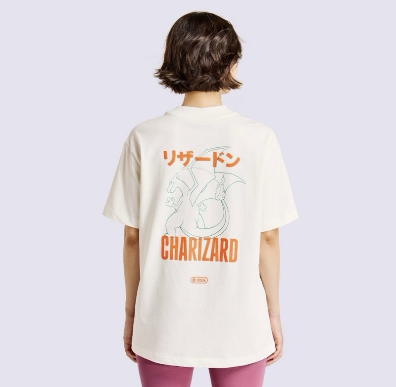 Target x Pokemon Charizard White Graphic Print Logo Cotton T-Shirt Unisex M