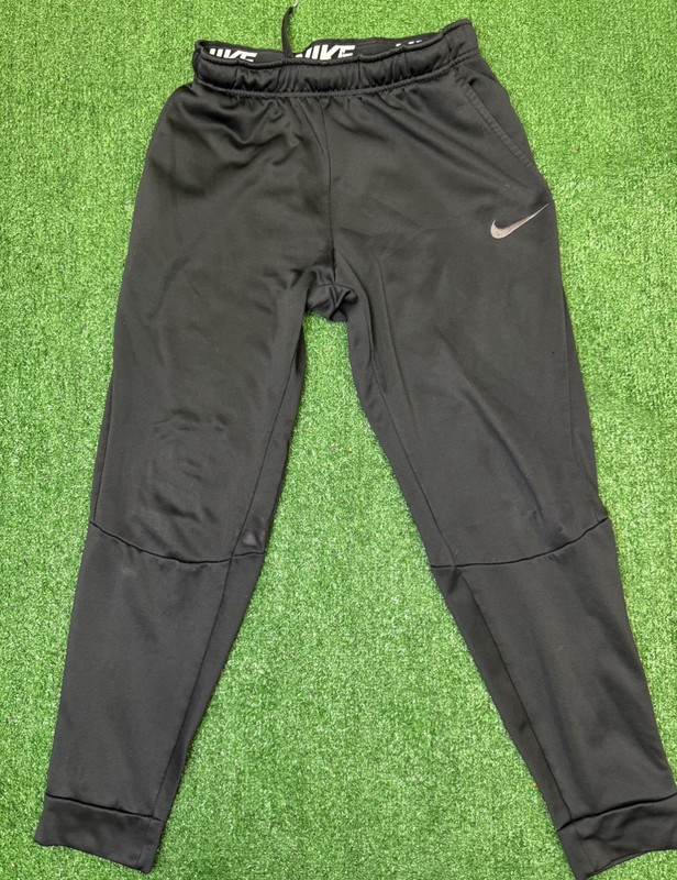 Nike Sportswear Therma Fit Jogger Sweatpants Mens Small Black Dri Fit Standard