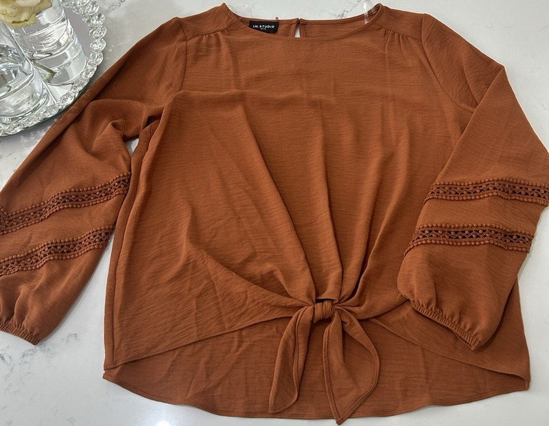 IN Studio Petite PL Brown Blouse Lace Tie Front Keyhole Woven Top Boho Cottage