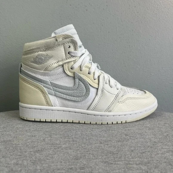 Nike Jordan 1 MM High White Pure Platinum Women’s Shoe Size 6.5 FB9891-100