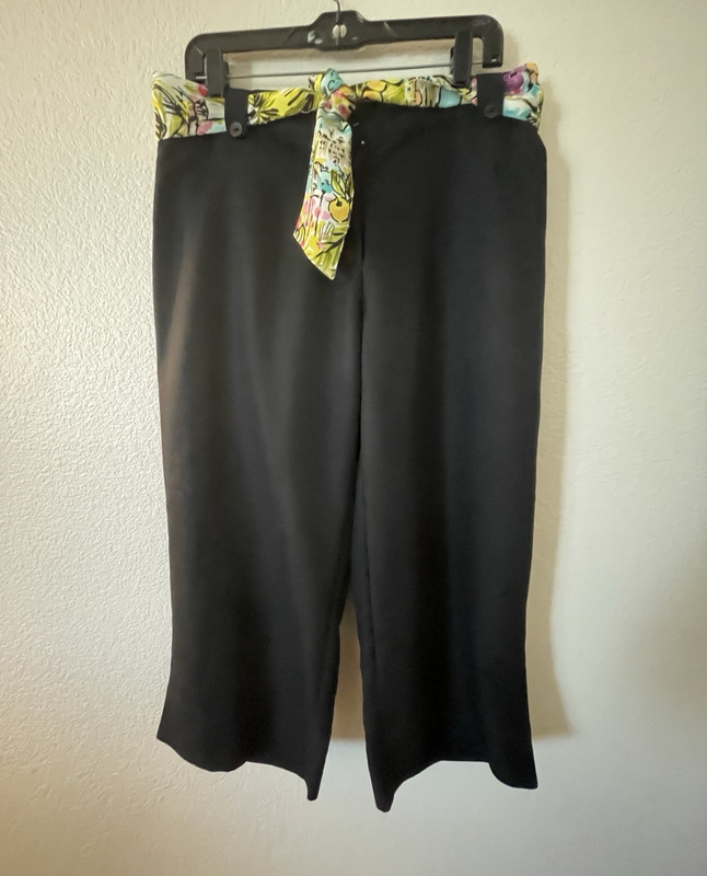 Line-Up Women’s S Black Satin Wide-Leg Pants Lined Flat Front Button Closure