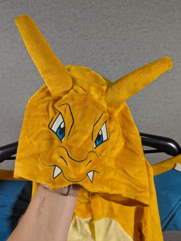 Charizard Kids Costume w/ Wings Pokemon Size Medium 7-8 gallery
