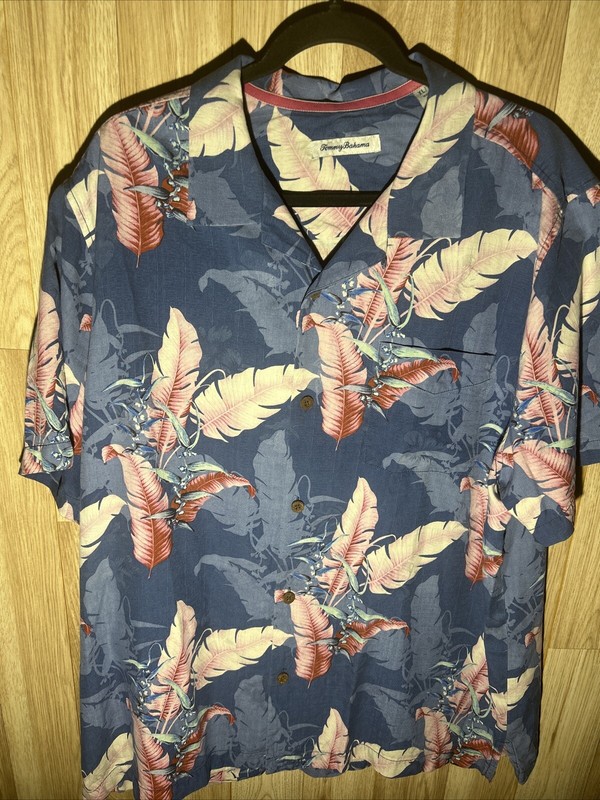 TOMMY BAHAMA Shadow Fronds Dockside Blue Feathers Silk Hawaiian Shirt Sz XL