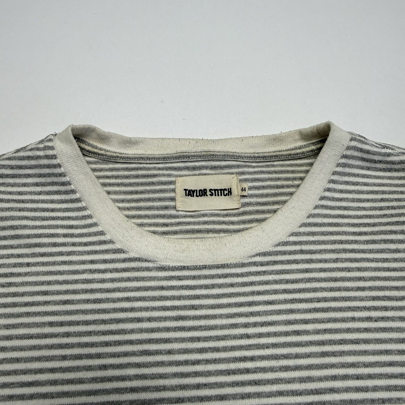 Taylor Stitch Heavy Bag T Shirt Mens 44 XL Gray White Striped Short Sleeve Tee gallery