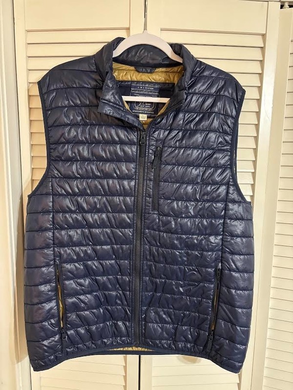 J.Crew Men’s Excursion Vest in Down-Alternative Blue Navy
