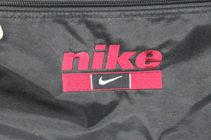 VINTAGE 90’s NIKE Duffle Gym Sports Bag SWOOSH Embroidered BLACK / Red Logo y2k gallery