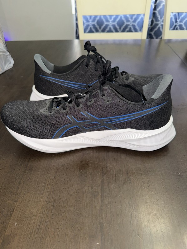 ASICS Men's Versablast 4 Running Shoes Black/white Size 13 Wide gallery