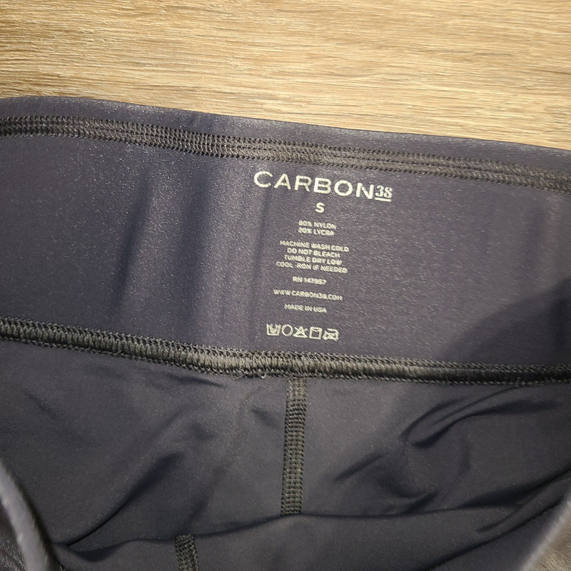 Carbon women S Takara Shine Sleek Leggings Metallic Crop gallery