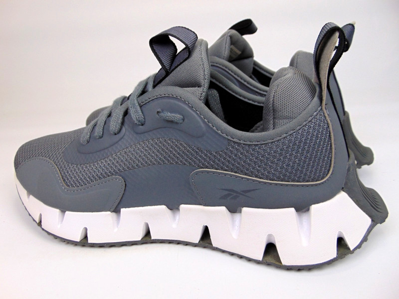 NEW Reebok Zig Dynamica Men's Running Shoes MISMATCH Size 8.0 - 8.5 Gray Sneaker gallery
