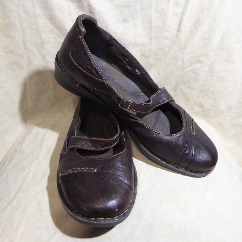 🩰 Clarks Mary Janes sz 10 M Rich Cocoa Brown Leather; Stitched Layered Details