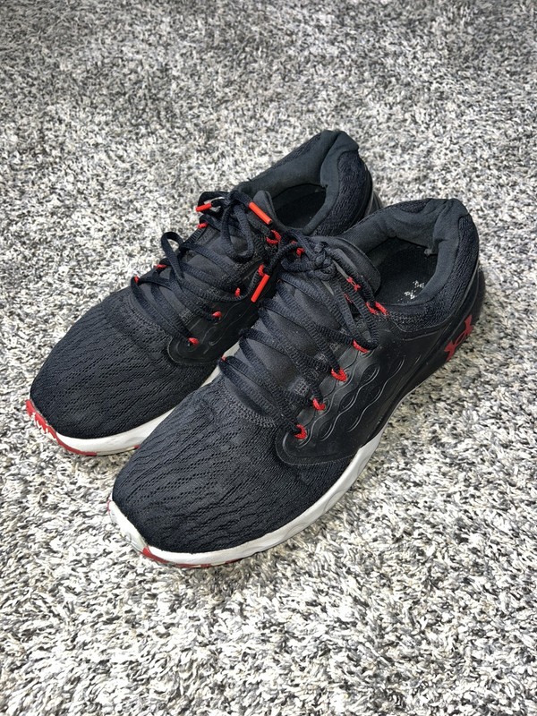 New- Under Armour UA Charged Vantage Marble Running Shoes Black/Red Size 11.5 M gallery
