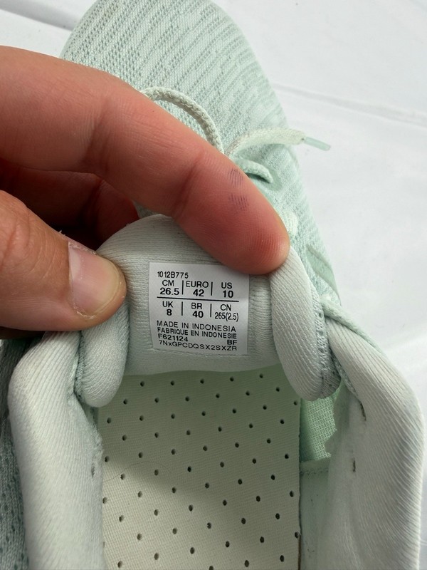 Asics Womens Versablast 4 1012B775 Gray Running Shoes Sneakers Size 10 gallery