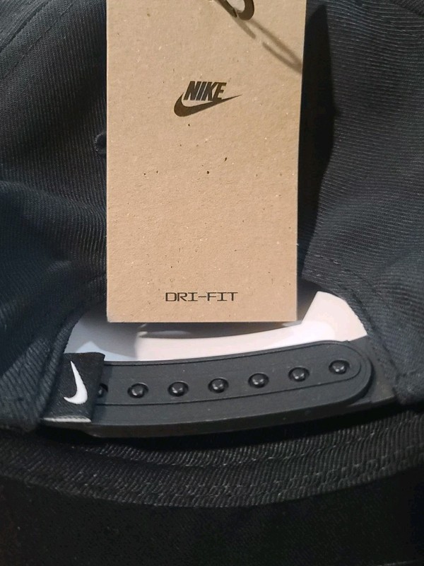 NEW Size L / XL Nike Fly Unstructured Hat Cap Bronzine Coconut Milk Gold Dri-Fit gallery