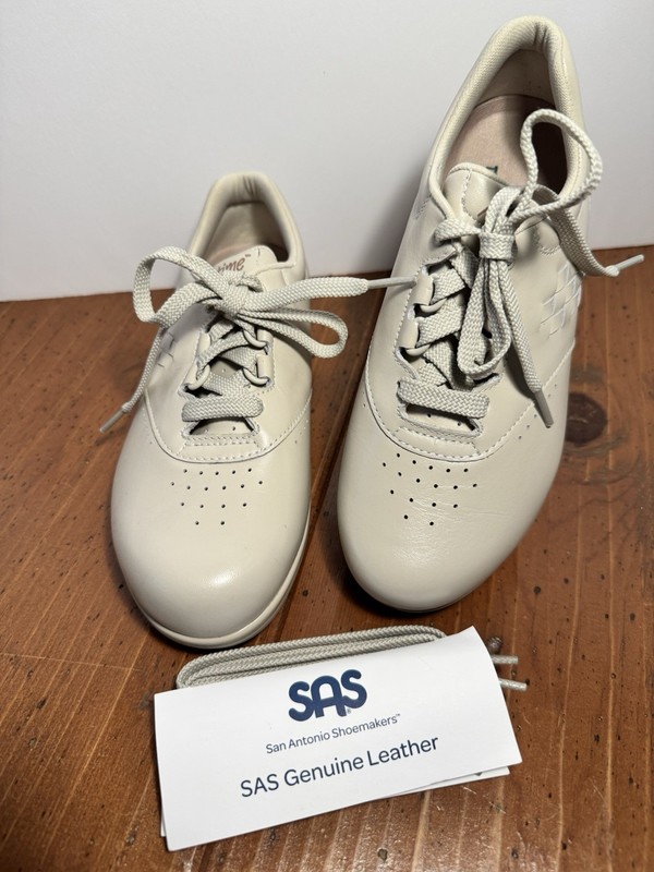 SAS Free Time Comfort Walking Shoes – Women’s Size 5 WW Double Wide – Bone – NEW
