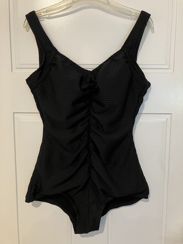 Maxine Of Hollywood Ladies One Piece Bathing Suit – Size 16