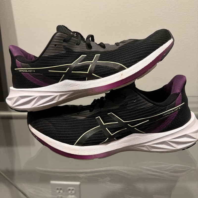 ASICS Versablast 3 Sz 10 Women’s Running Shoe Purple Black
