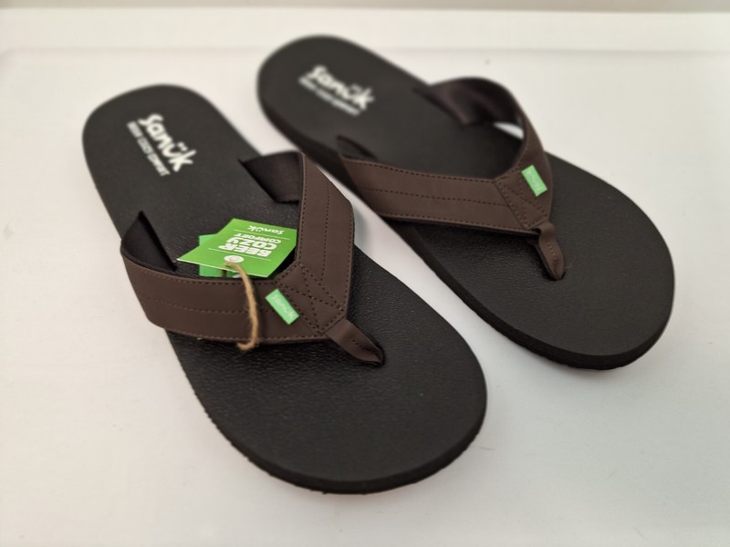 Sanuk Men’s sz 14 Beer Cozy Comfort Flip Flop Sandals Dark Brown/Black NWT