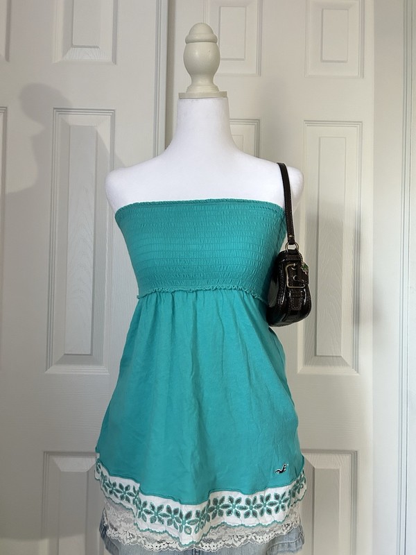 GRAIL!! rare turquoise vintage y2k hollister strapless babydoll top