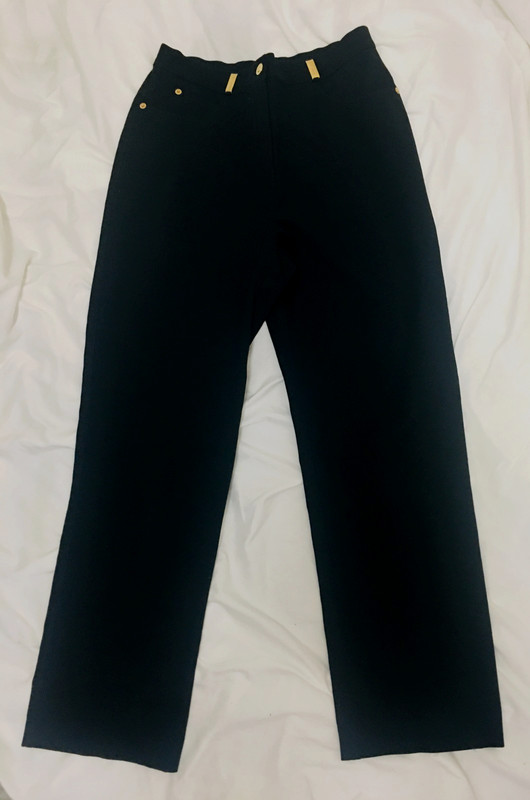 St. John Sport by Marie Gray Size 6 Rich Black Gold Tone Logo Buttons Jeans