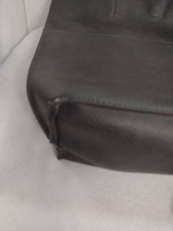 Street Level Large Faux Leather Tote Bag And Matching Envelope Clutch w/Tassel gallery