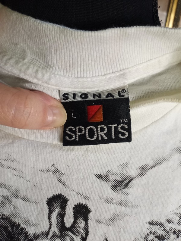 Vintage 90s Signal Sports African Safari Animals, L Shirt, White, Black gallery