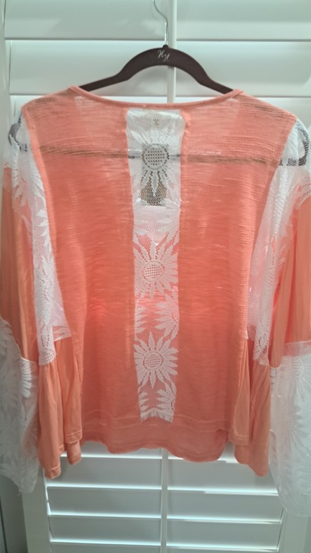 LOVELY POL TOP - Size Large -- NWT -- BEAUTIFUL CORAL COLOR gallery