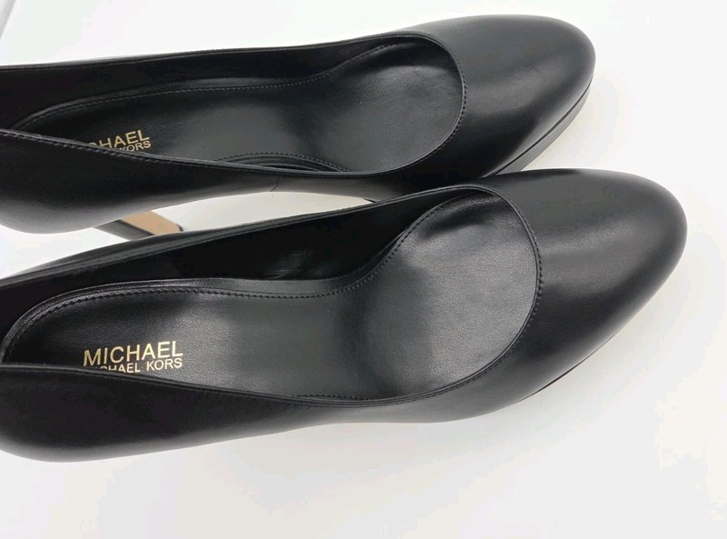 Michael Kors Women's Chantal Black Platform Leather Pumps Size 9.5/10/11 NIB gallery