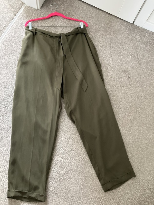 Jaeger Size 16 Khaki Green High Waist Tapered Trousers Ankle Length 27.5 in gallery