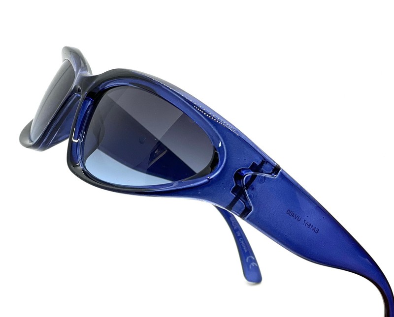 Trendy Women Sunglasses Outdoor Beach Shades Black White Blue Gray Red Silver gallery