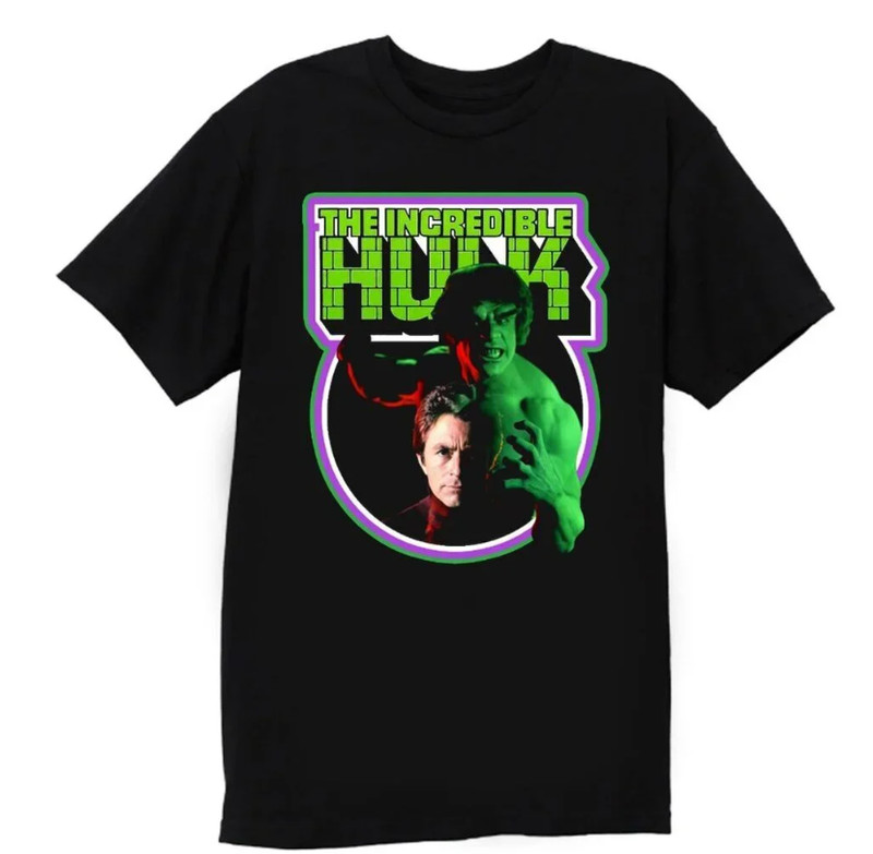 The Incredible Hulk Retro Comic Graphic Unisex T-Shirt