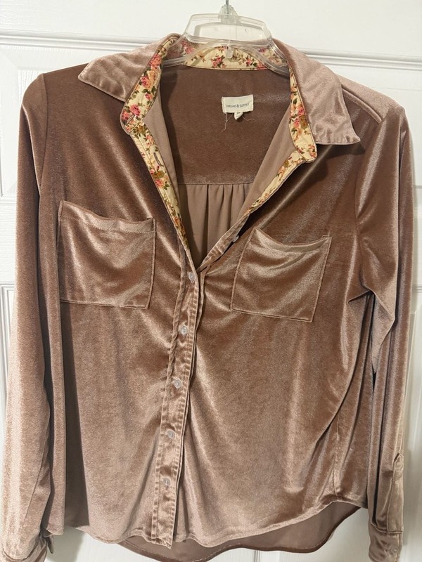 Thread & Supply Women’s Brown Velvet Button Down Shirt Size XS