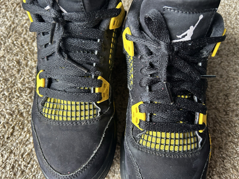 size - 5 Jordan 4 Retro Thunder (2023) (GS) - 408452-017 gallery
