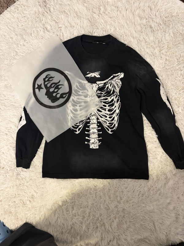 Hellstar Men’s Long Sleeve