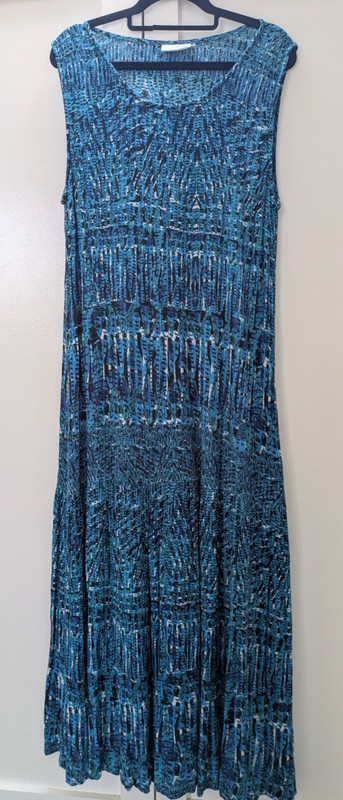 Adini Maxi Dress Round Swoop Neck Size LARGE (see measures below) gallery