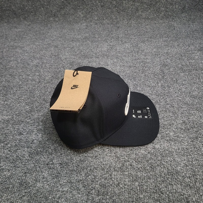 Nike Hat Cap Snapback S / M Black White Futura Dri Fit Pro Structured Sportswear gallery